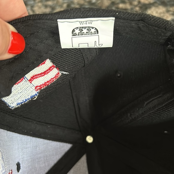 TRUMP 2020 KEEP AMERICA GREAT CAP - Picture 5 of 5